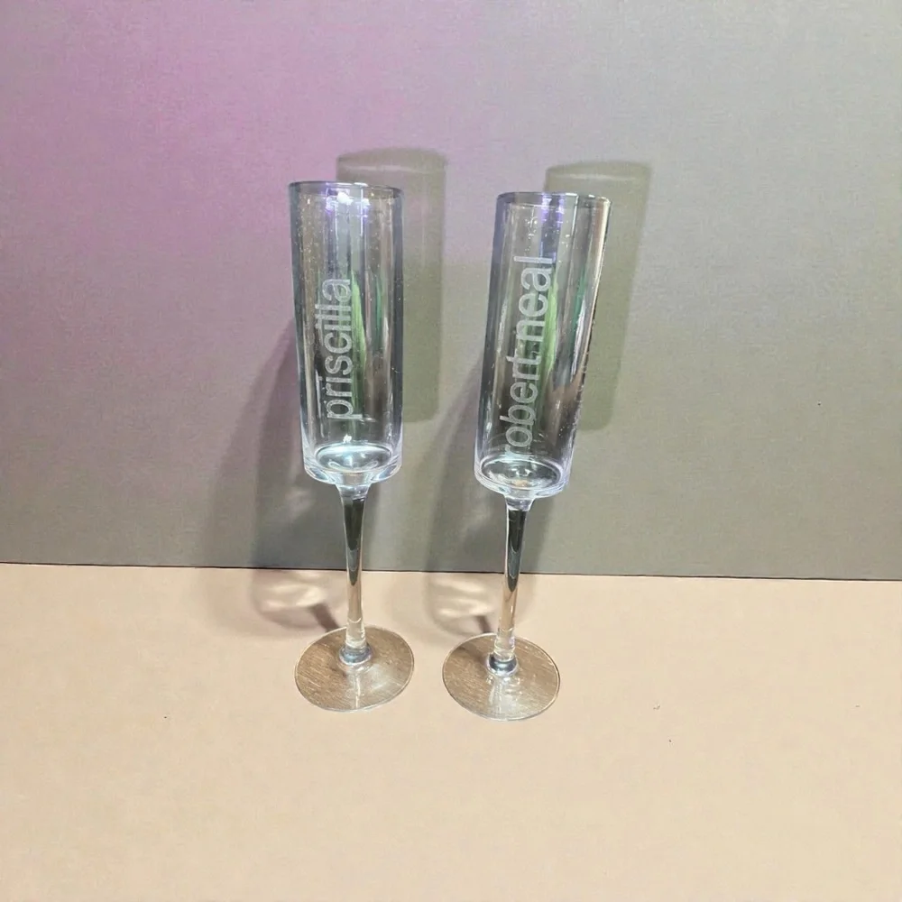 Personalized Champagne Flutes - Clear